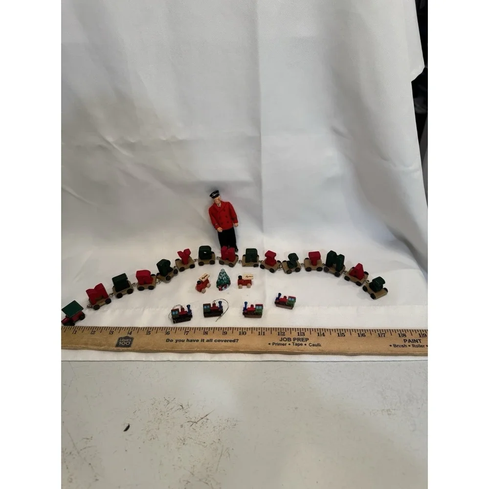TRAIN Assortment Wooden Resin Christmas Ornaments And Conductor In Felt Suit Lot